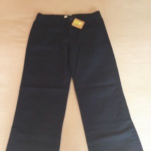 Boys navy pants size 8. Great for school uniform.